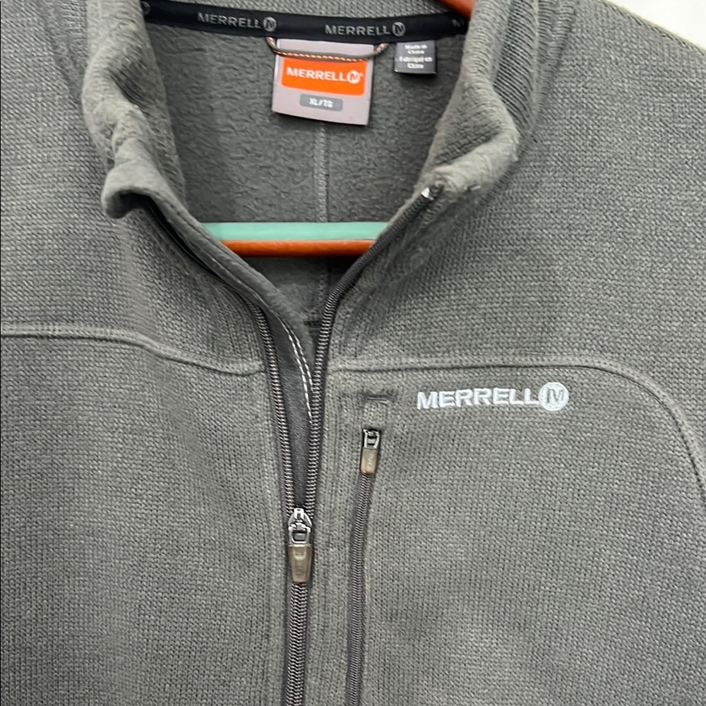 Merrell Gray Performance Jacket For Versatile Out… - image 3